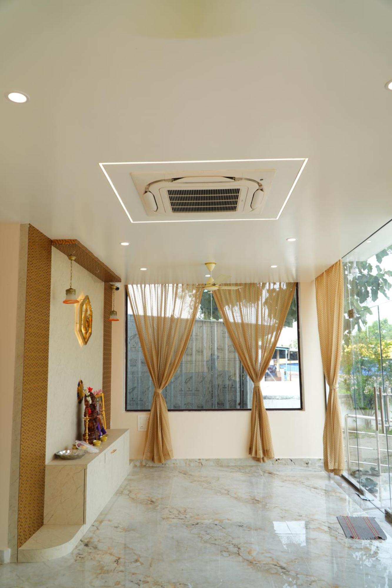 Uj Pallazzio - Business Class Luxury Hotel ติรุวันนามาลัย ภายนอก รูปภาพ