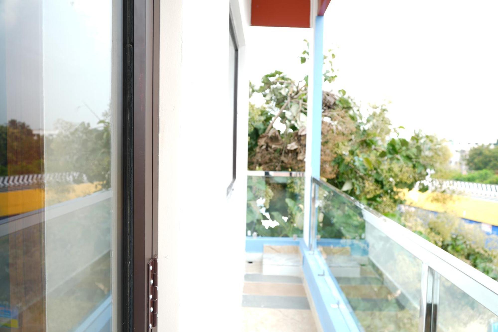 Uj Pallazzio - Business Class Luxury Hotel ติรุวันนามาลัย ภายนอก รูปภาพ